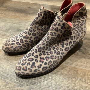 Ariat Leopard Print Ankle Booties